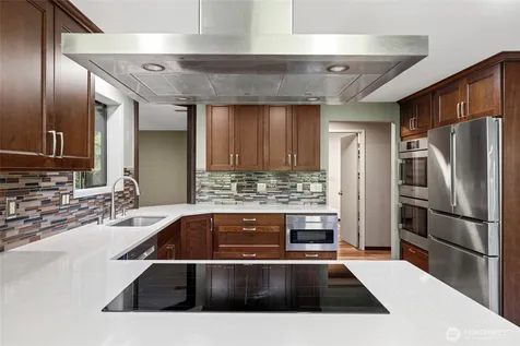 22850 Little Mountain Road Mount Vernon WA 98274