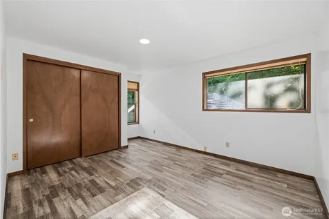22850 Little Mountain Road Mount Vernon WA 98274