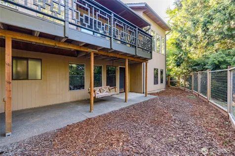 22850 Little Mountain Road Mount Vernon WA 98274