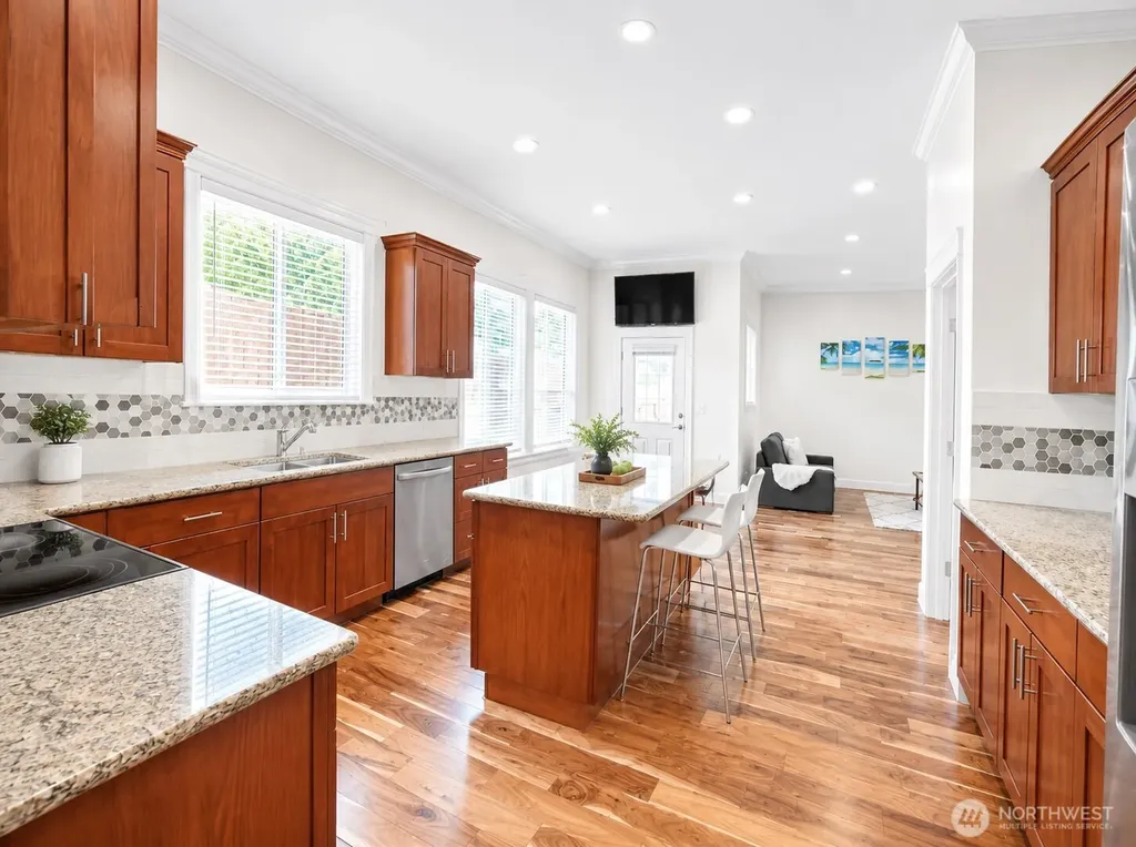 2914 S 135th Street Tukwila WA 98168