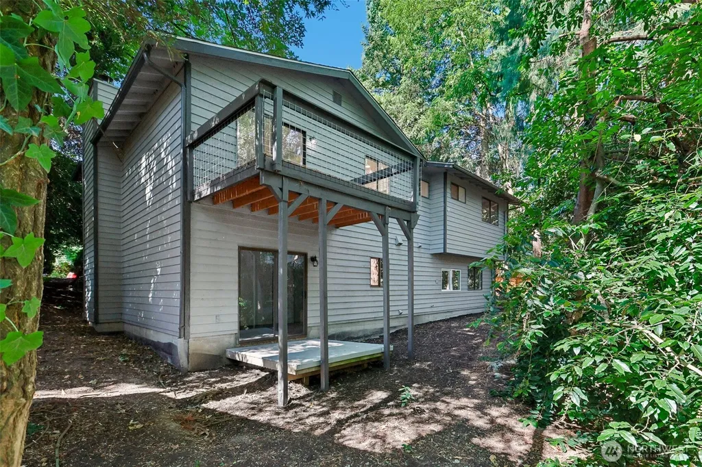 1508 NE Brockman Place Seattle WA 98125