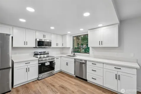 1508 NE Brockman Place Seattle WA 98125