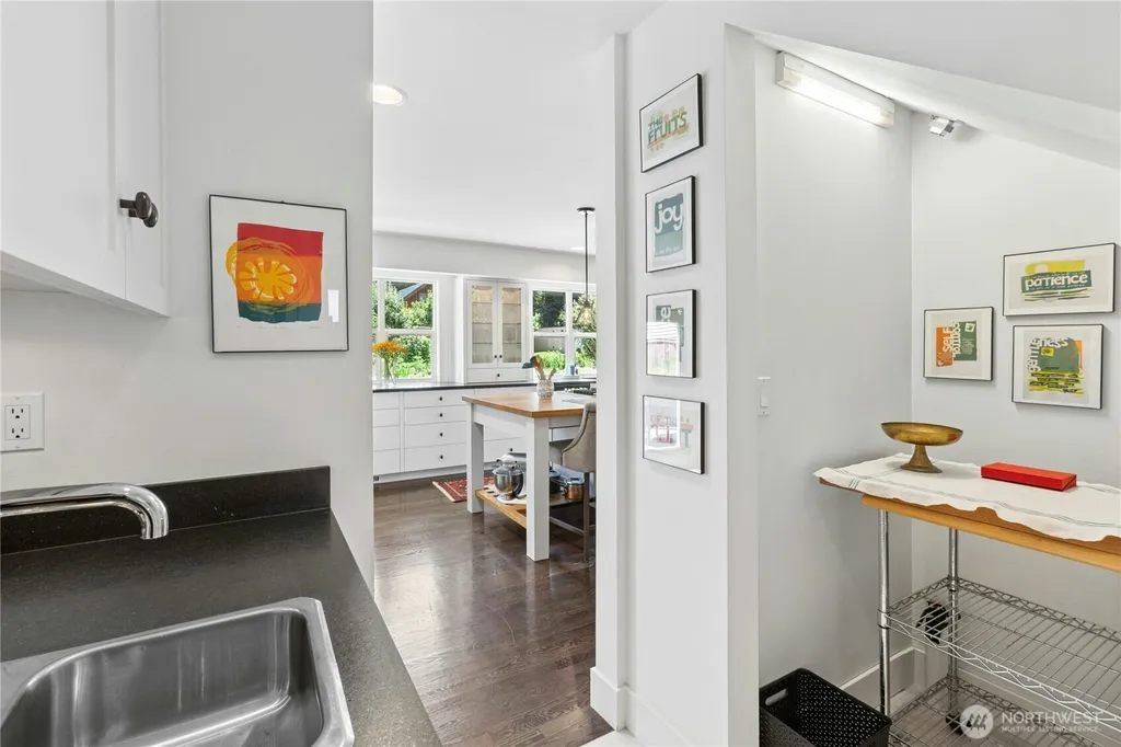 16606 260th Avenue SE Issaquah WA 98027