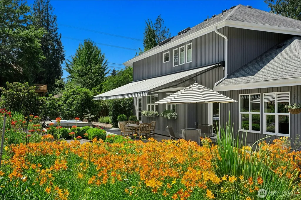 16606 260th Avenue SE Issaquah WA 98027