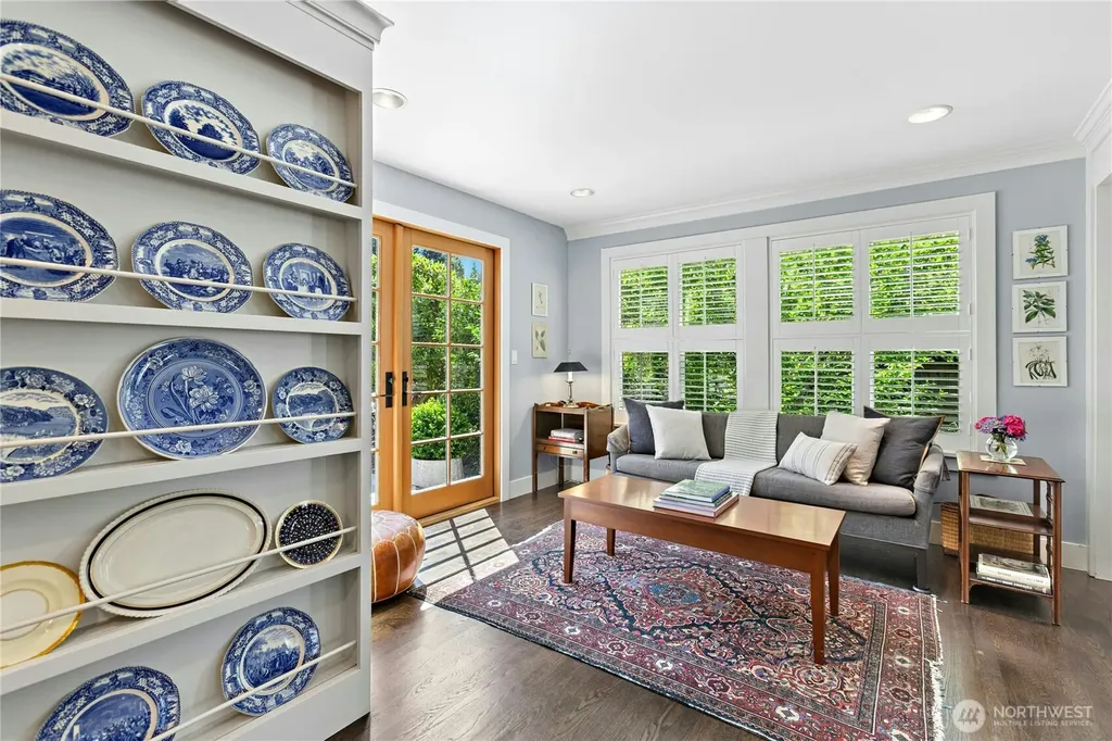 16606 260th Avenue SE Issaquah WA 98027