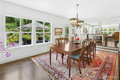 16606 260th Avenue SE Issaquah WA 98027