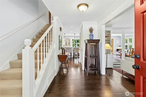 16606 260th Avenue SE Issaquah WA 98027