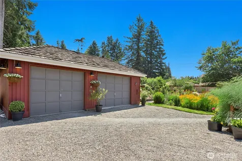 16606 260th Avenue SE Issaquah WA 98027