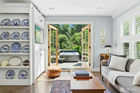 16606 260th Avenue SE Issaquah WA 98027