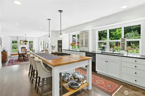 16606 260th Avenue SE Issaquah WA 98027