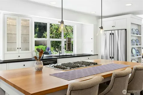 16606 260th Avenue SE Issaquah WA 98027