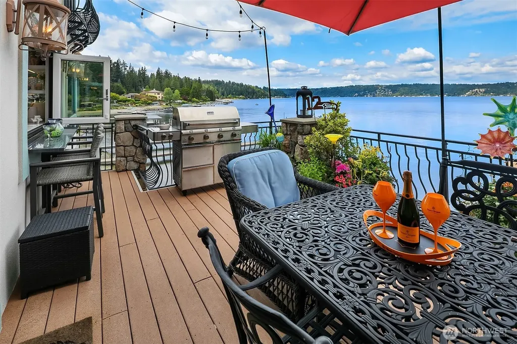 456 W Lake Sammamish Parkway SE Bellevue WA 98008