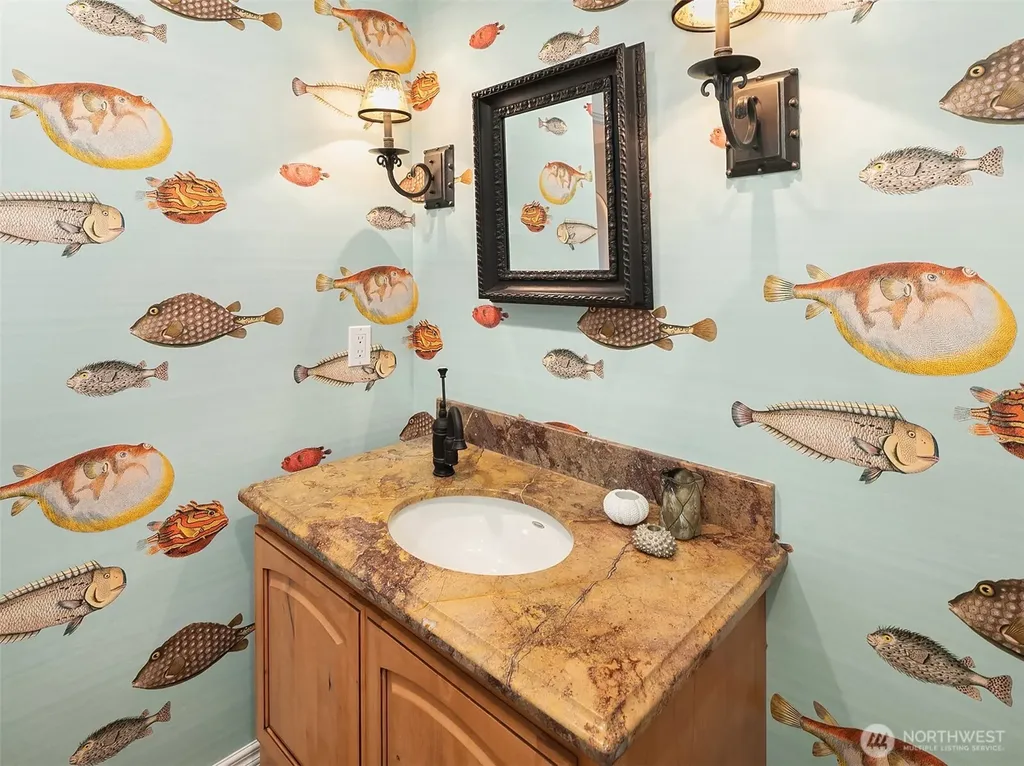 456 W Lake Sammamish Parkway SE Bellevue WA 98008