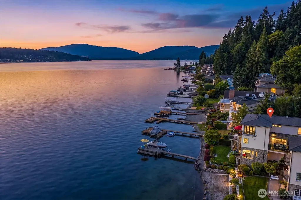 456 W Lake Sammamish Parkway SE Bellevue WA 98008