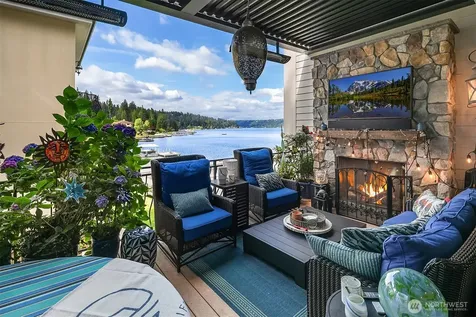 456 W Lake Sammamish Parkway SE Bellevue WA 98008
