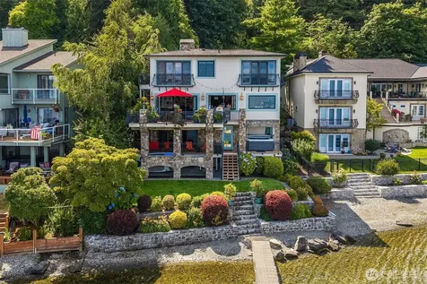 456 W Lake Sammamish Parkway SE Bellevue WA 98008