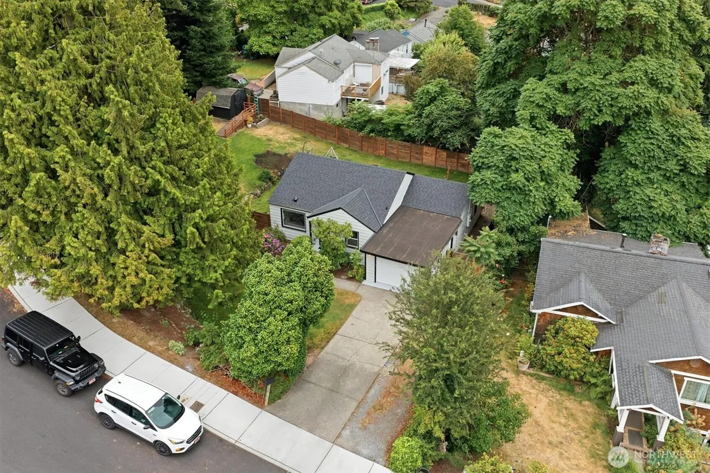 555 Windsor Place NE Renton WA 98056