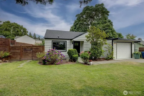 555 Windsor Place NE Renton WA 98056