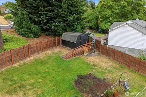 555 Windsor Place NE Renton WA 98056