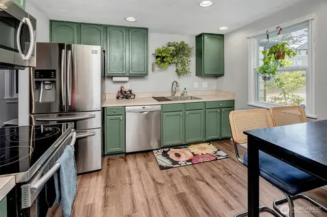 555 Windsor Place NE Renton WA 98056