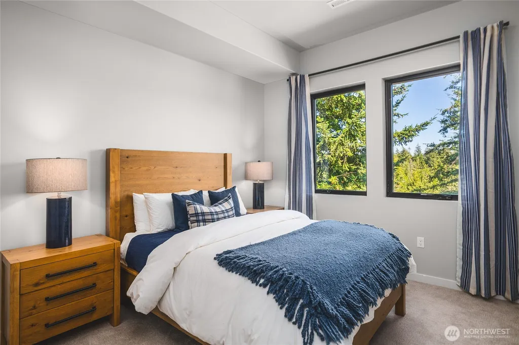 3950 Rock Ridge Parkway Anacortes WA 98221