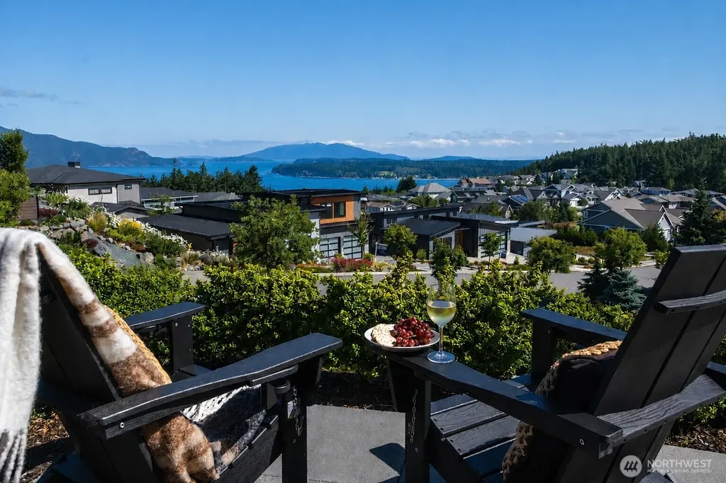3950 Rock Ridge Parkway Anacortes WA 98221