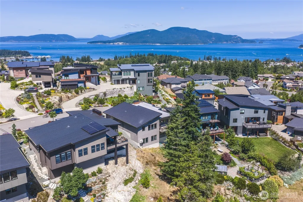 3950 Rock Ridge Parkway Anacortes WA 98221