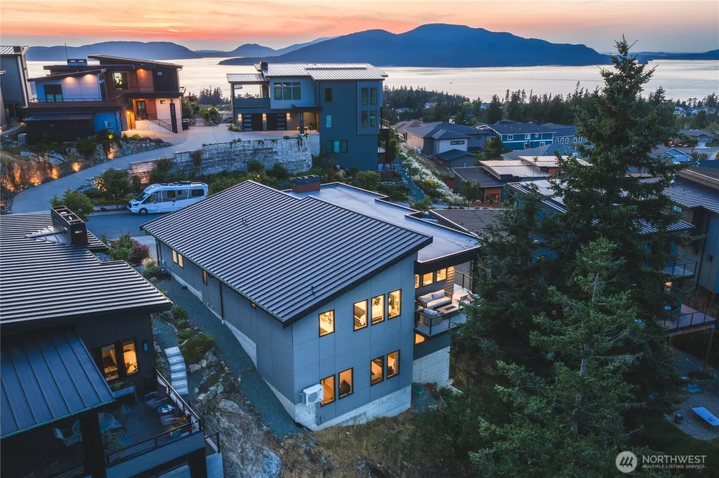 3950 Rock Ridge Parkway Anacortes WA 98221