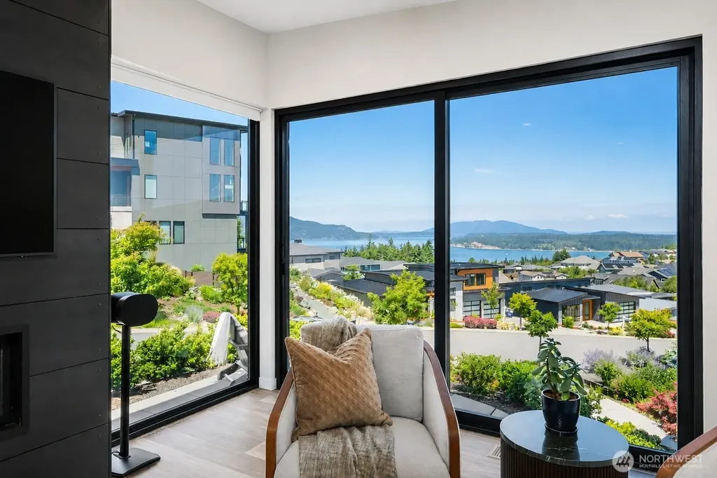 3950 Rock Ridge Parkway Anacortes WA 98221
