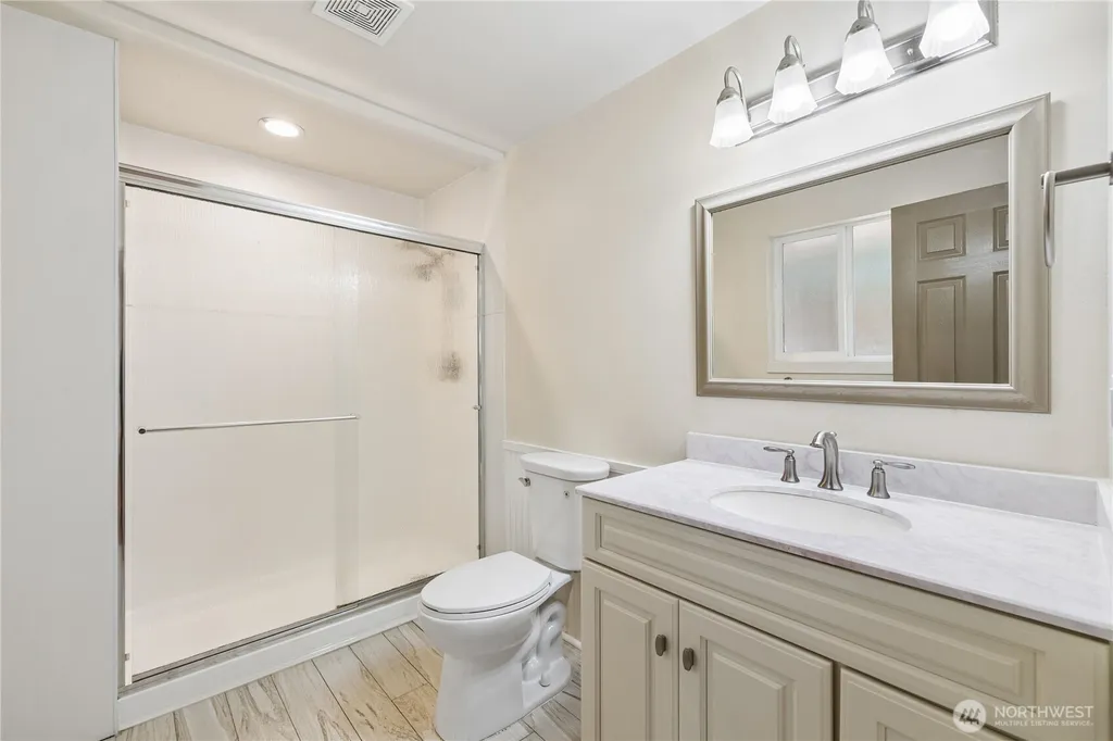 8912 229th Place SW Edmonds WA 98026