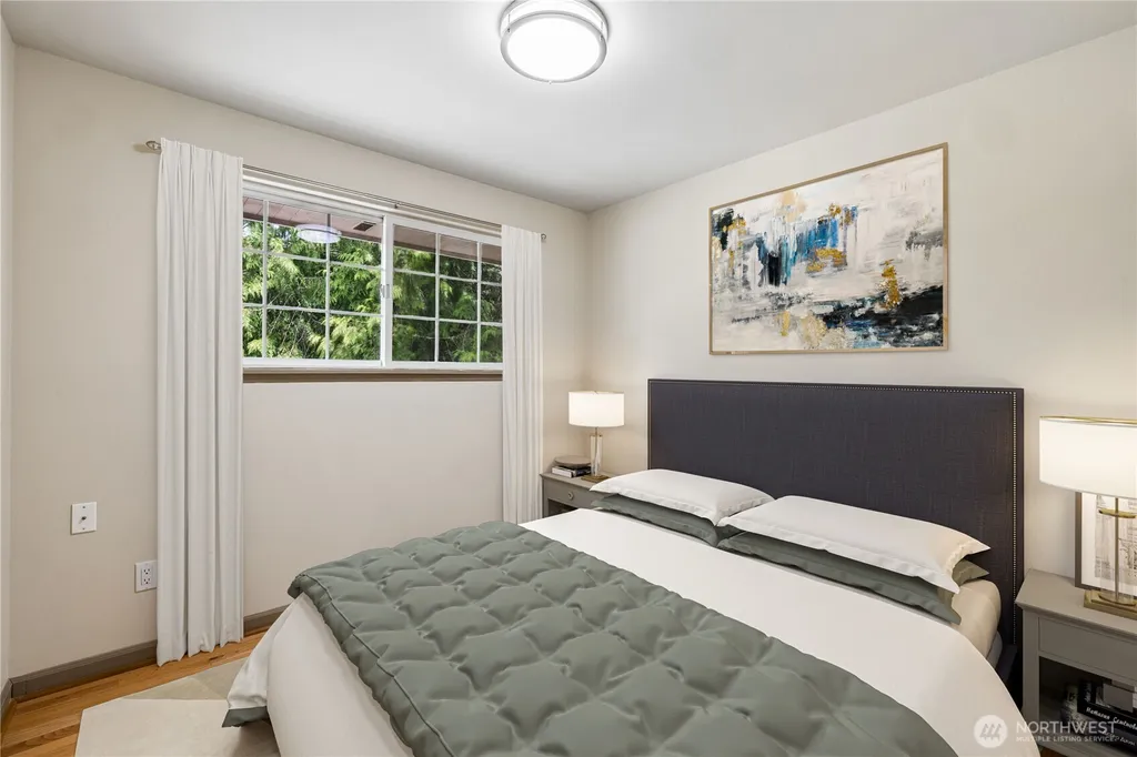 8912 229th Place SW Edmonds WA 98026