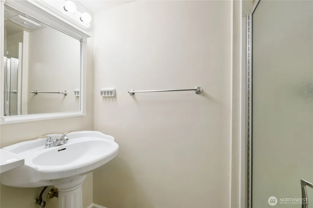 8912 229th Place SW Edmonds WA 98026