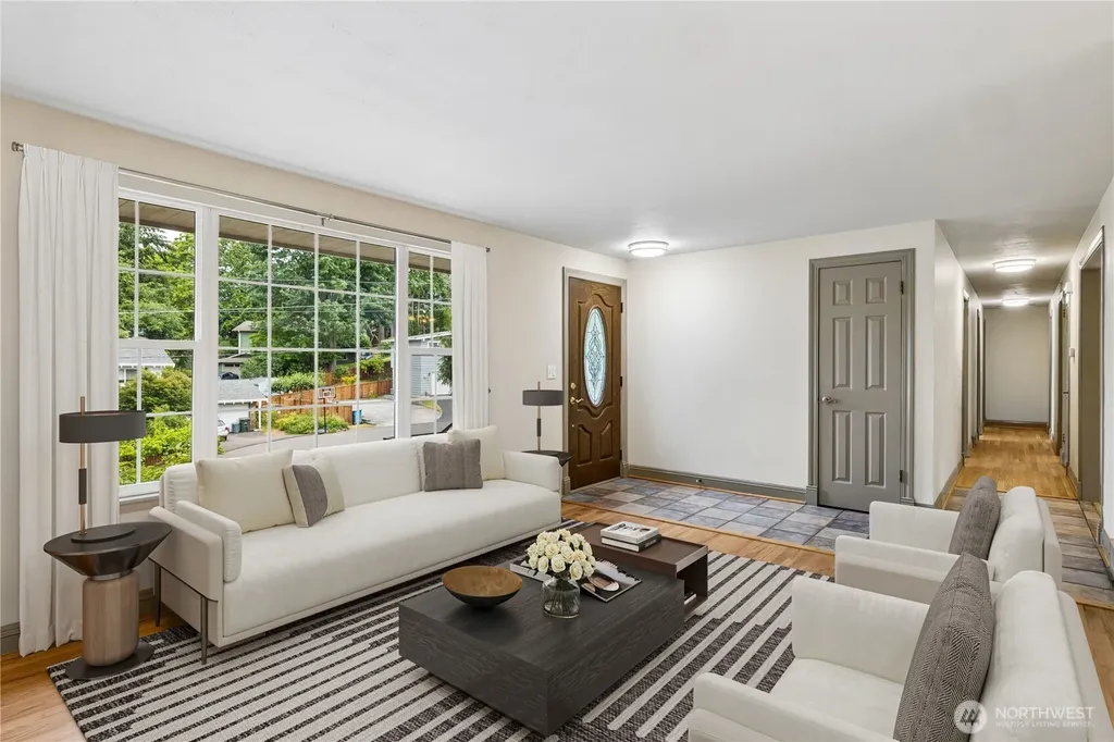 8912 229th Place SW Edmonds WA 98026