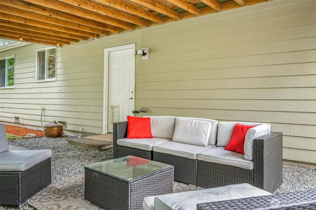 16826 118th Street NE Arlington WA 98223