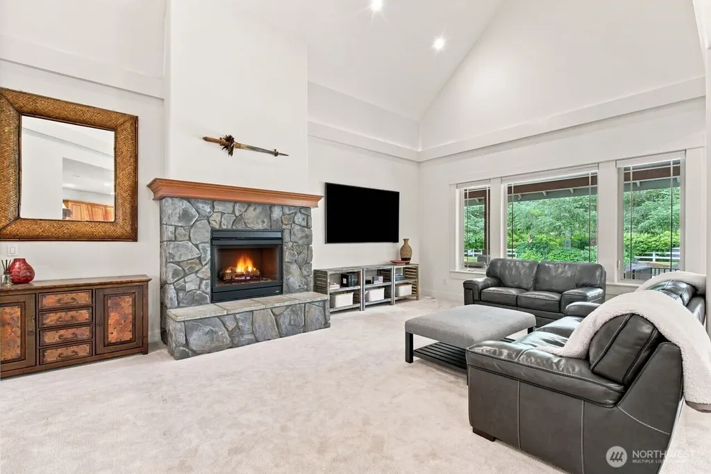 22407 SE Sawyer Ridge Way Black Diamond WA 98010
