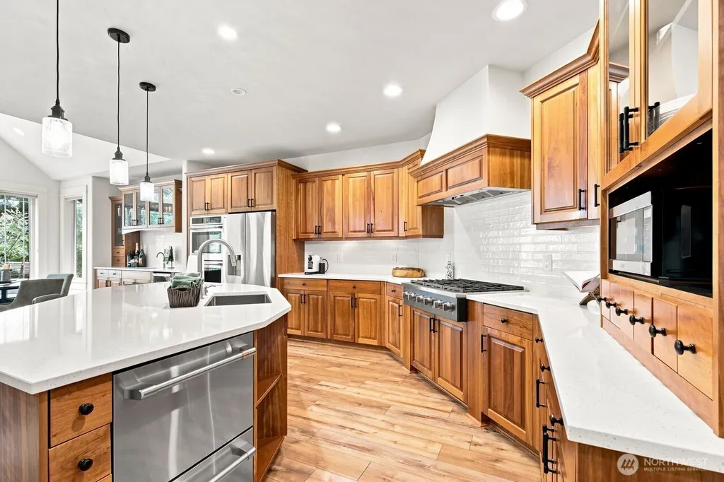 22407 SE Sawyer Ridge Way Black Diamond WA 98010