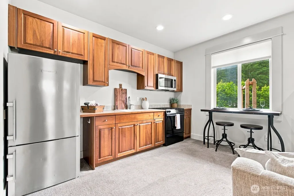 22407 SE Sawyer Ridge Way Black Diamond WA 98010