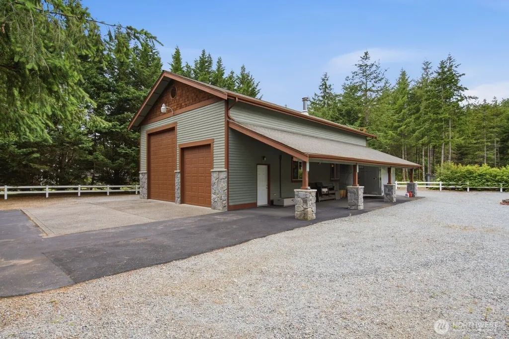 22407 SE Sawyer Ridge Way Black Diamond WA 98010