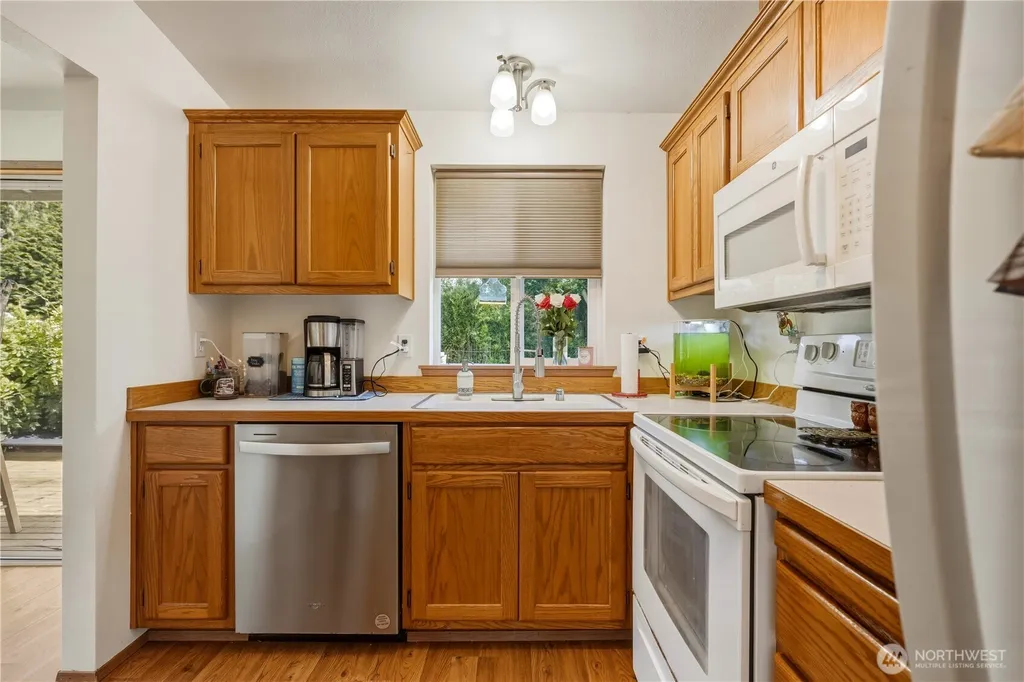 1486 Pilchuck Drive Camano Island WA 98282