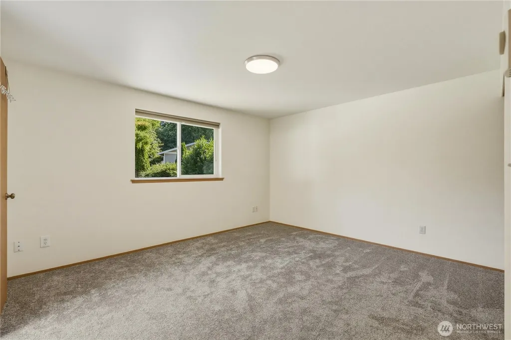 1486 Pilchuck Drive Camano Island WA 98282