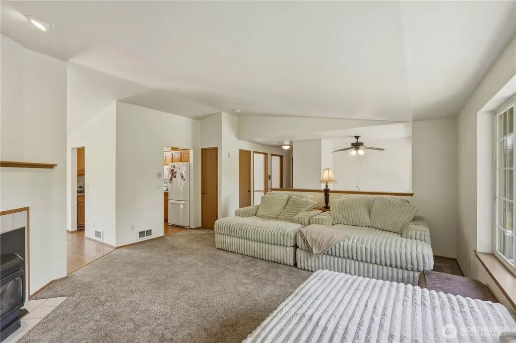 1486 Pilchuck Drive Camano Island WA 98282