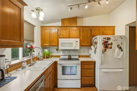 1486 Pilchuck Drive Camano Island WA 98282
