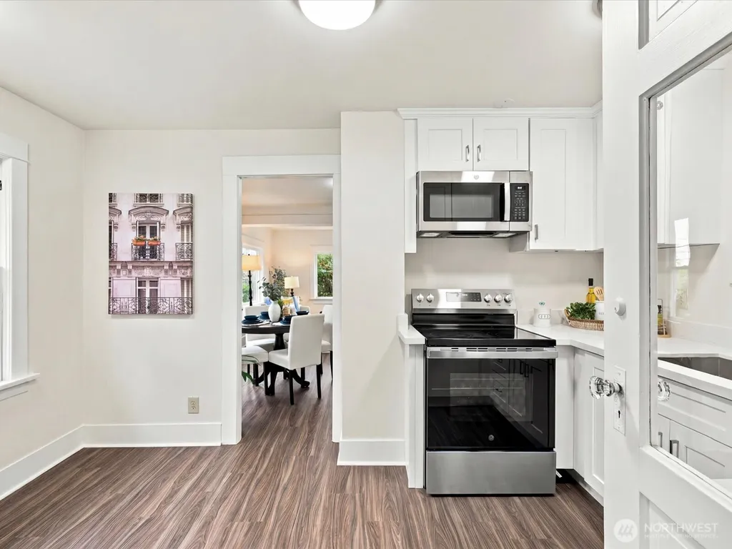 8848 13th Avenue SW Seattle WA 98106