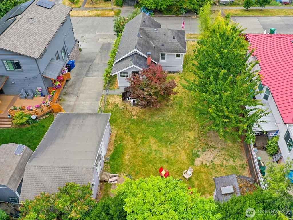 8848 13th Avenue SW Seattle WA 98106