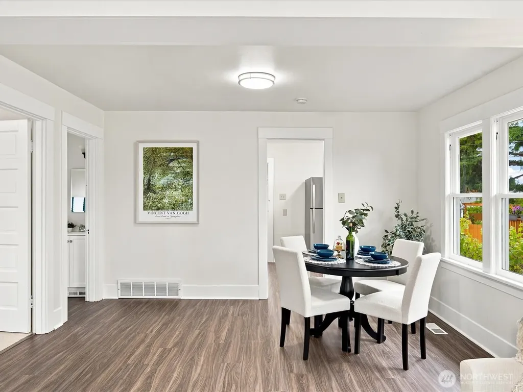 8848 13th Avenue SW Seattle WA 98106
