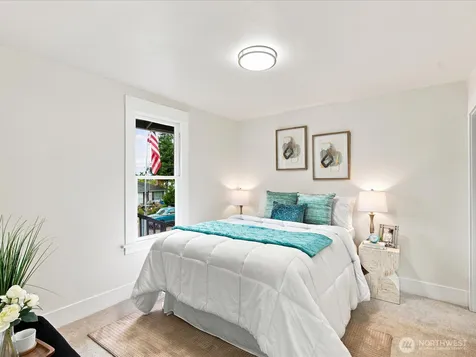 8848 13th Avenue SW Seattle WA 98106