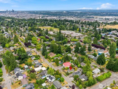 8848 13th Avenue SW Seattle WA 98106