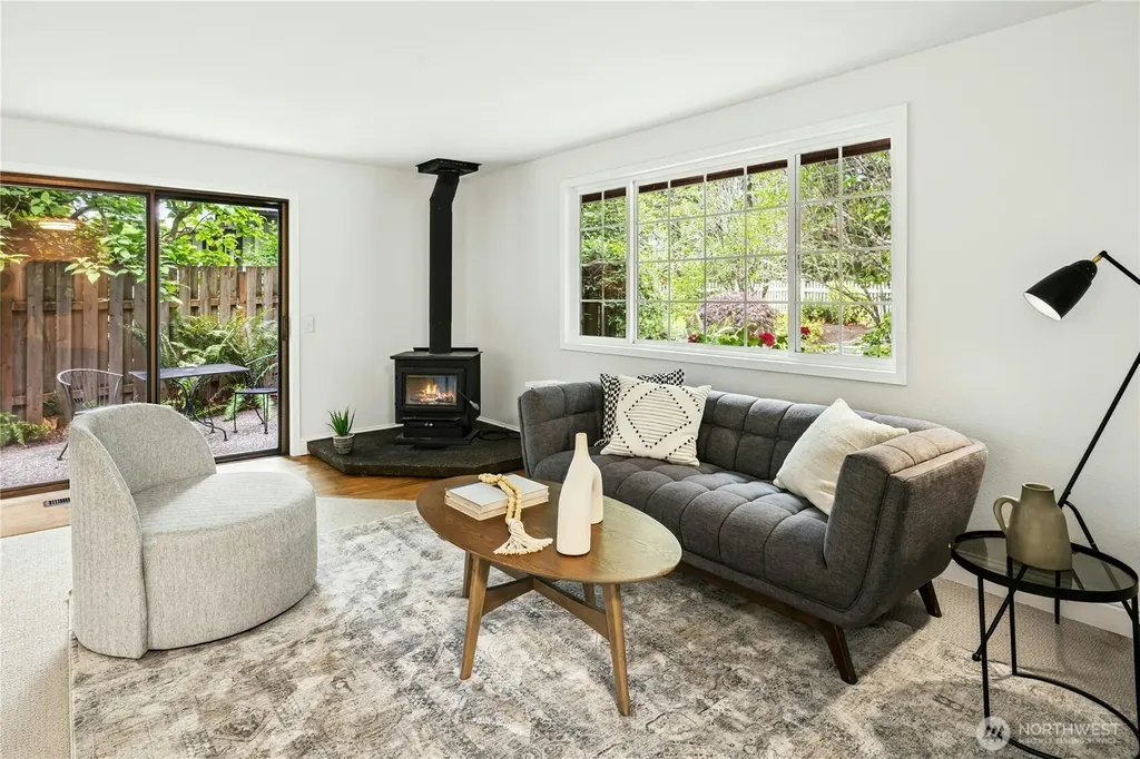 10796 Manitou Beach Drive NE Bainbridge Island WA 98110