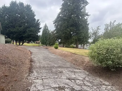 2620 208TH Lake Tapps WA 98391