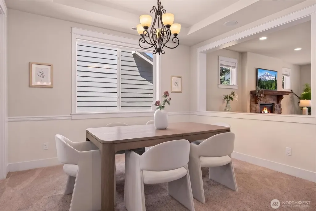 21056 SE 6th Place Sammamish WA 98074